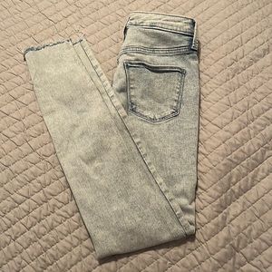 Vintage thread skinny jeans sz 00 light blue wash